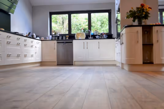 Home Interior Ealing Broadway, London